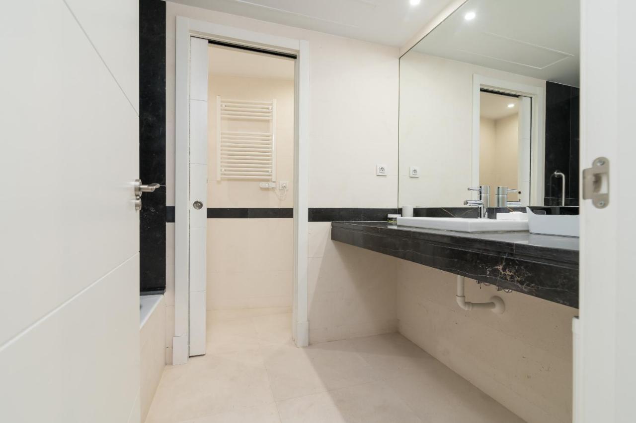 מאלגה Suite Homes Cathedral מראה חיצוני תמונה